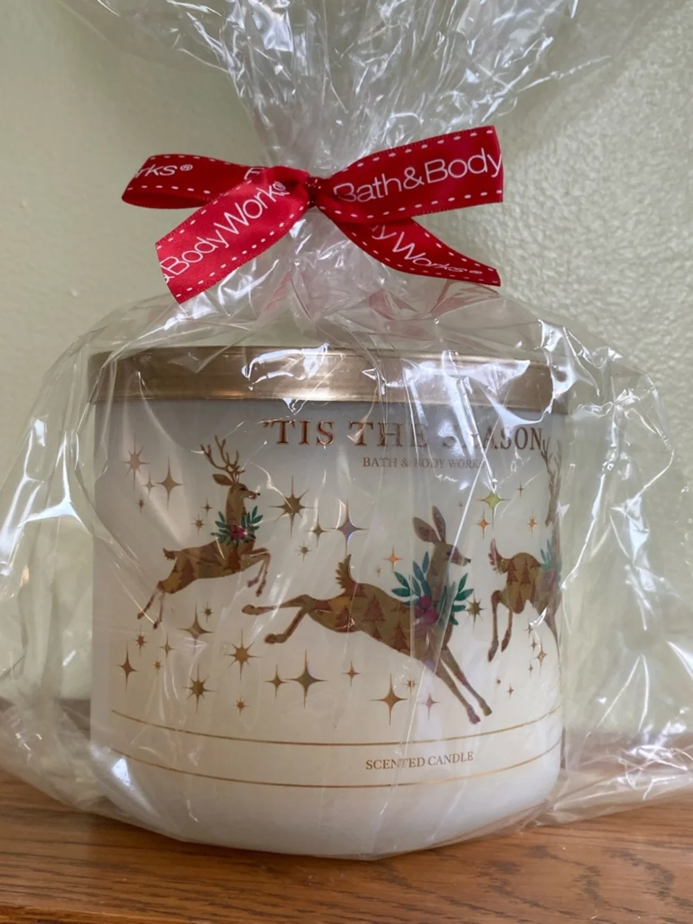 Bath & Body Works 'Tis The Season 3 wick Candle NWT - Picture 10 of 10